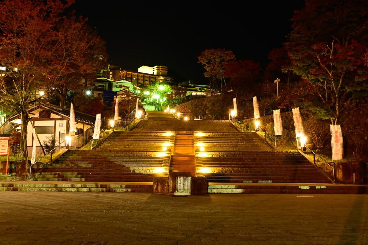 ホテル 美松館 渋川市 エクステリア 写真